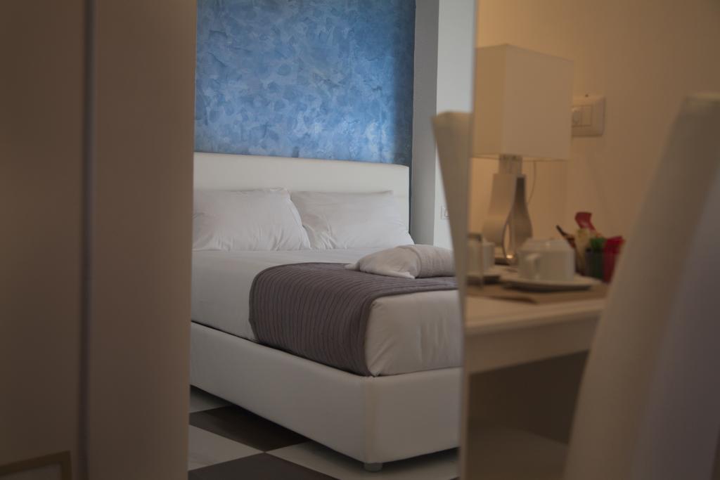 Saint Peter'S Luxury Domus Hotel โรม ภายนอก รูปภาพ