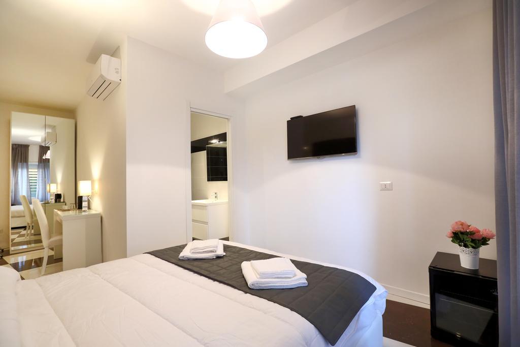 Saint Peter'S Luxury Domus Hotel โรม ภายนอก รูปภาพ